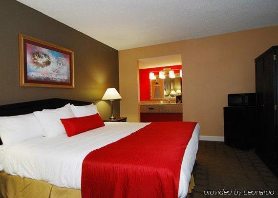 Quality & Hot Springs-lake Hamilton Hotel 3*